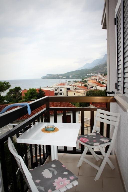 Apartments Mandic Tučepi Habitación foto
