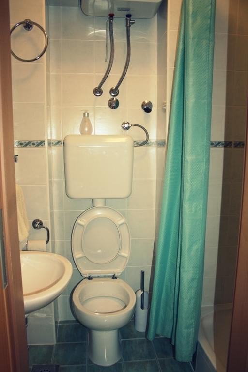 Apartments Mandic Tučepi Habitación foto